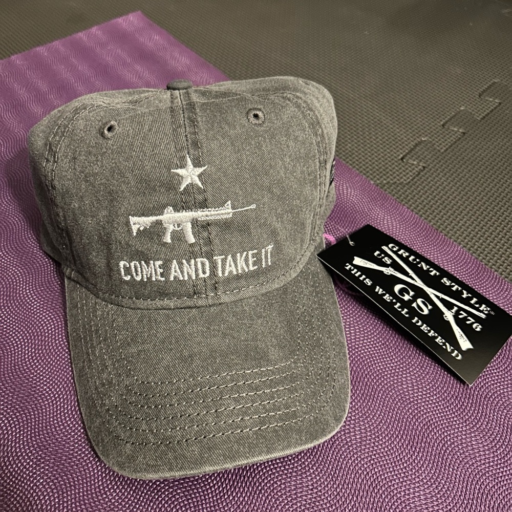 Grunt style hat